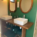 Maison De Au Bord De La Riviere ! *