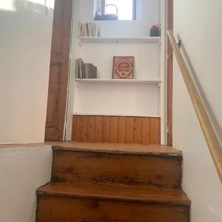 Maison De Au Bord De La Riviere !