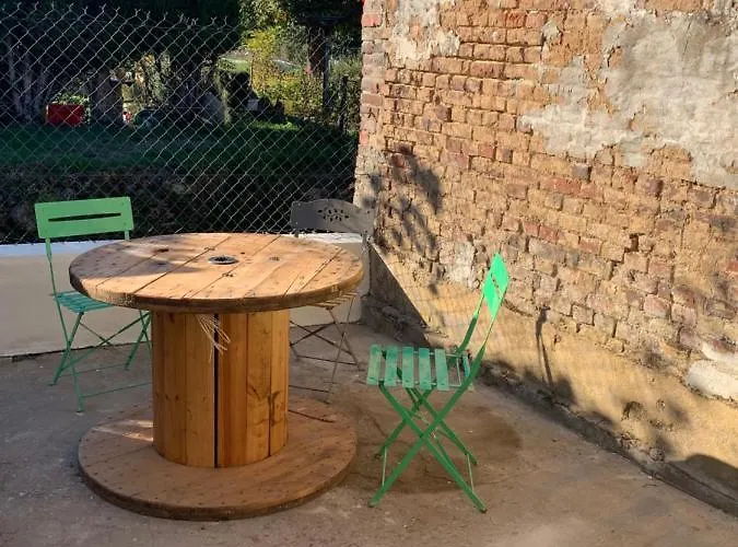 Holiday home Maison De Au Bord De La Riviere !