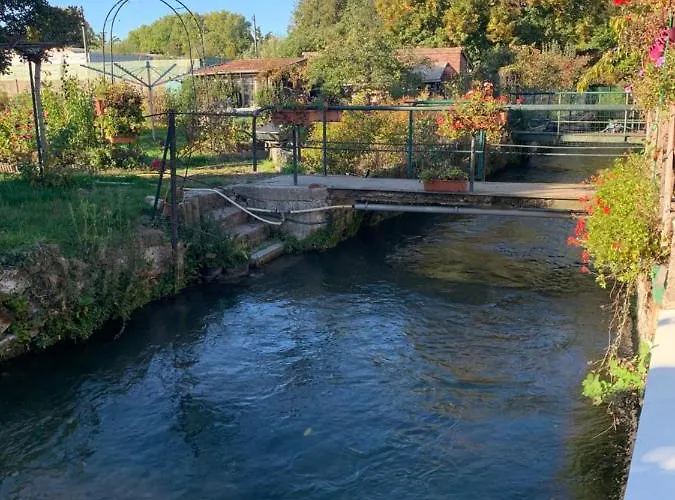 Holiday home Maison De Au Bord De La Riviere ! *