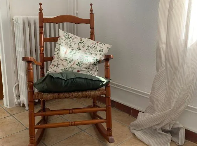 Maison De Au Bord De La Riviere ! * Beauvais