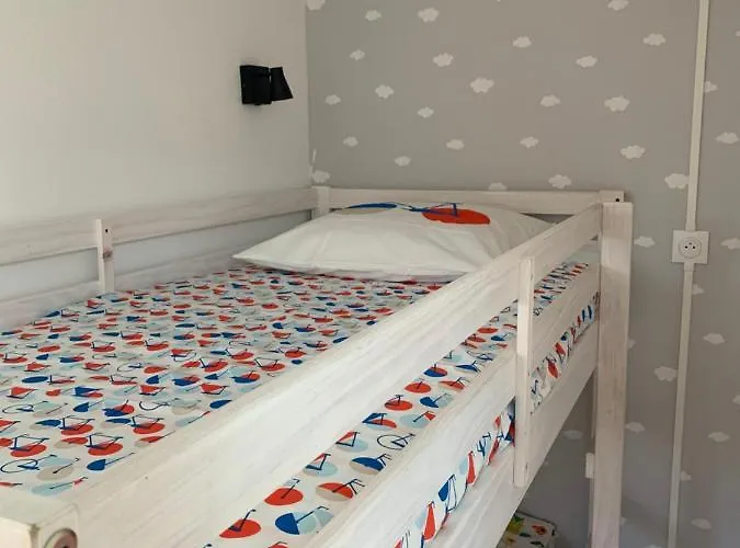 Maison De Au Bord De La Riviere ! * Beauvais